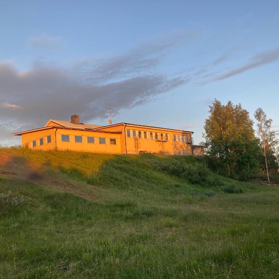 Kuttainen Lodge Karesuando Exteriör bild
